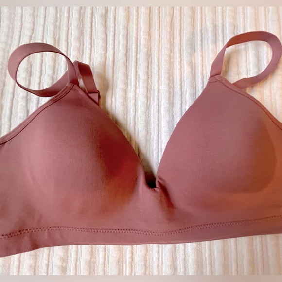ThirdLove Form 360 Wireless Bra - Picture 7 of 11